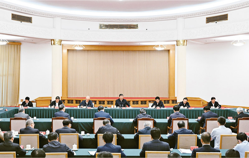 　2024年5月23日下午，中共中央總書記、國家主席、中央軍委主席習近平在山東省濟南市主持召開企業(yè)和專家座談會并發(fā)表重要講話。 新華社記者 謝環(huán)馳/攝